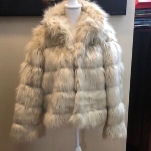 VENUS Cream Teddy Jacket